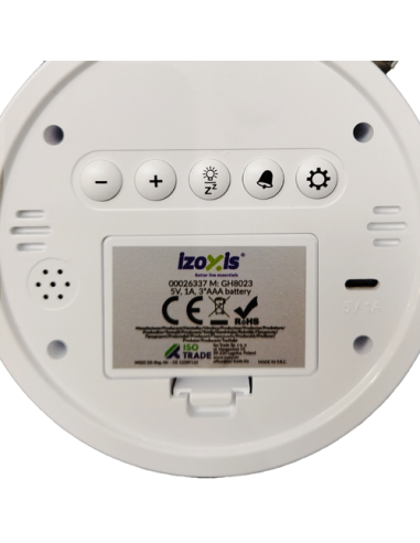 Réveil digital avec gros chiffres style rétro